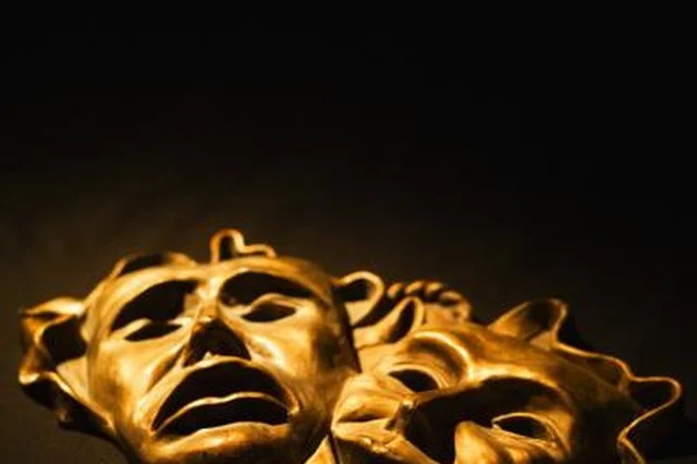 The Difference Between a Classical & a Modern Tragedy in Literature